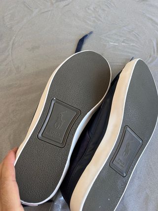 Zapatillas Prada Blancas y Grises