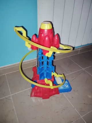 Torre de Control Patrulla Canina y superthing.