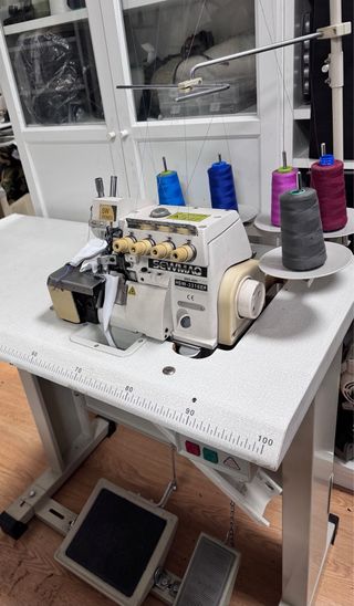 Máquina de coser industrial SEWMAQ