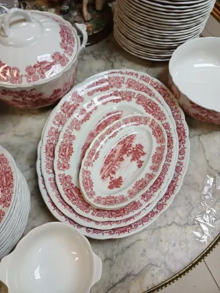 Vajilla Pontesa Cerámica Roja y Blanca