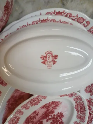 Vajilla Pontesa Cerámica Roja y Blanca