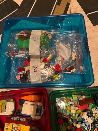 Lote LEGO: Piezas y bases