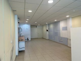 Alquiler oficina 85 m2 polígono casa grande