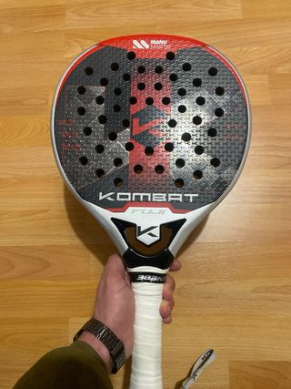 Pala Kombat Fuji Manu Martin