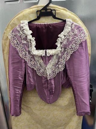 Corpiño fallera morado y blanco