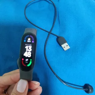 Xiaomi Smart Band 6 - banda gris y verde lima