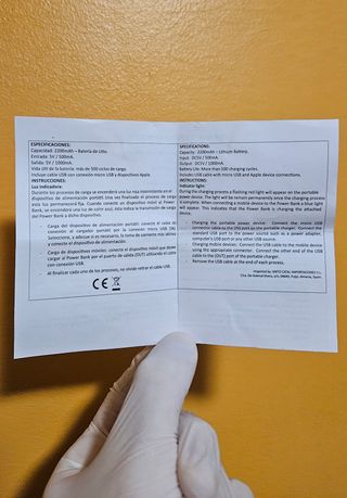 Cargador portátil Power Bank con accesorios NUEVO