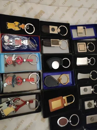 Llaveros varios modelos,40 llaveros a 1,50 cada 1