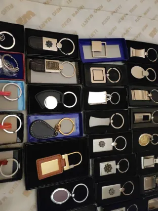 Llaveros varios modelos,40 llaveros a 1,50 cada 1