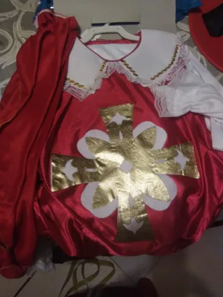 Disfraz Mosquetero Atosa talla 10/12 años.