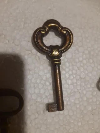 Set di 9 Chiavi Antiche da Collezione