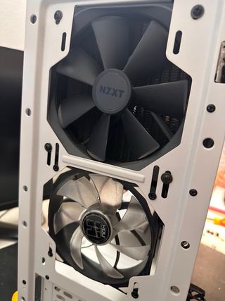PC Gaming NZXT i5 8600k Sapphire RX 580