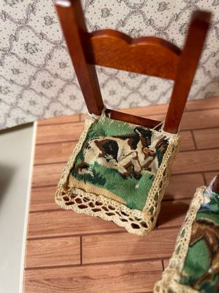 Coppia sedie miniatura cavalli e mucca