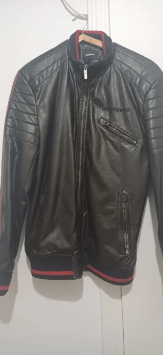 Cazadora Desigual Negra