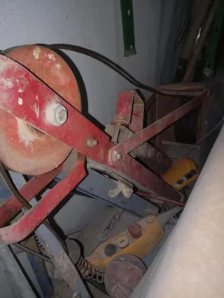 Hormigonera y carrede construcción