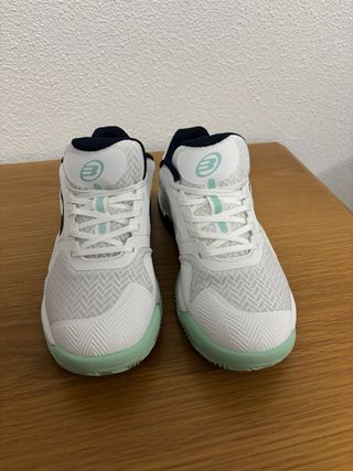 Zapatillas Bullpadel Talla 38 Nuevas