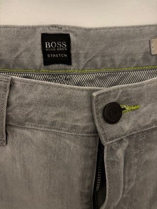 Pantalón Hugo Boss Gris