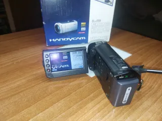 Sony Handycam HDR-CX105E Videocámara
