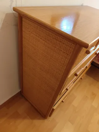 Conjunto muebles madera y ratan