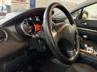 Peugeot 3008 2016. 90kms.