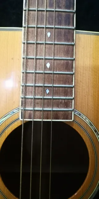 Guitarra Acústica Marrón