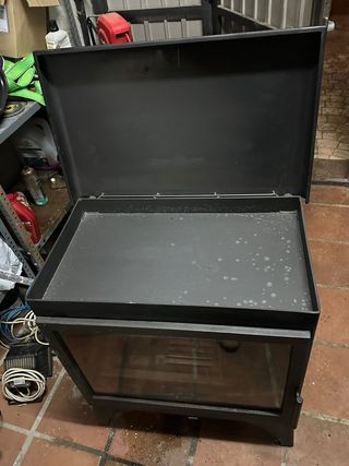 Estufa leña con calienta platos