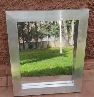 Espejo Marco Metal Plata