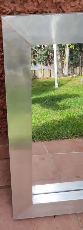 Espejo Marco Metal Plata