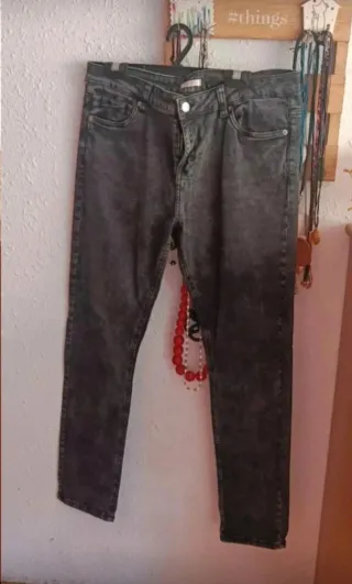 Pantalón tejano mujer gris