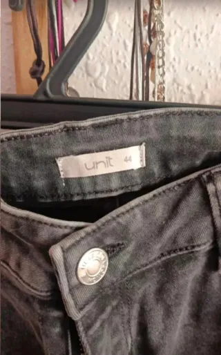 Pantalón tejano mujer gris