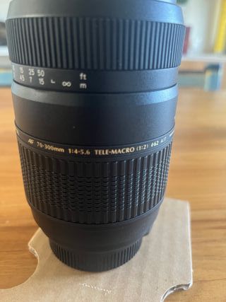 Objetivo Tamron AF 70-300mm F/4-5.6 Di Macro