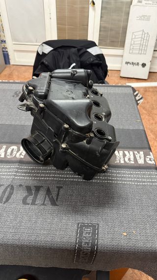 Caja de filtro CBR600RR