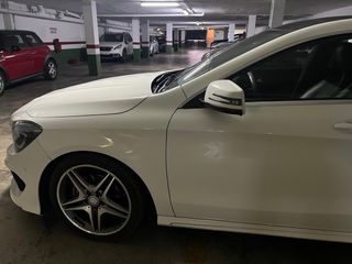 Mercedes-Benz Clase CLA 2015