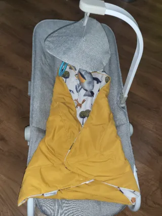 Hamaca/Silla Bebé Gris y Mostaza