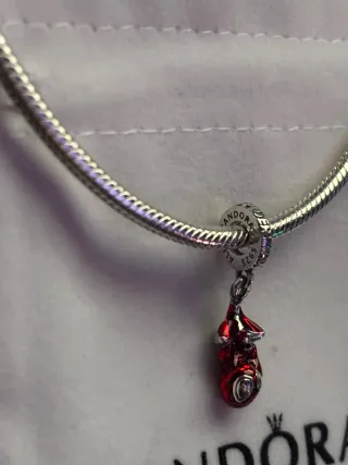 Charm Pandora Spiderman Rojo