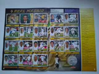 Álbum Liga 2003-2004 Este, colocas sin pegar.