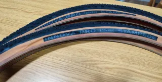 2 neumáticos bicicleta gravel o ciclocros INNOVA