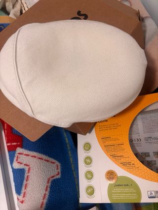 Cojín Mimos para bebé con funda