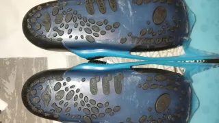 Aletas de piscina azules