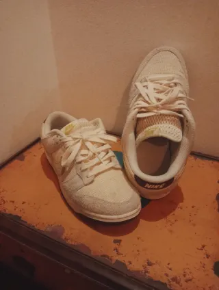 Nike Dunk Beige/Oro Tg 42.5