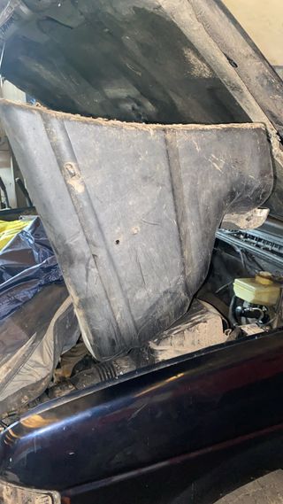 Esquinero defensa coche