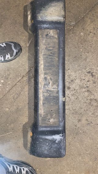 Esquinero defensa coche