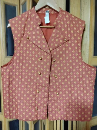 Chaleco fallero estampado Con tintorería