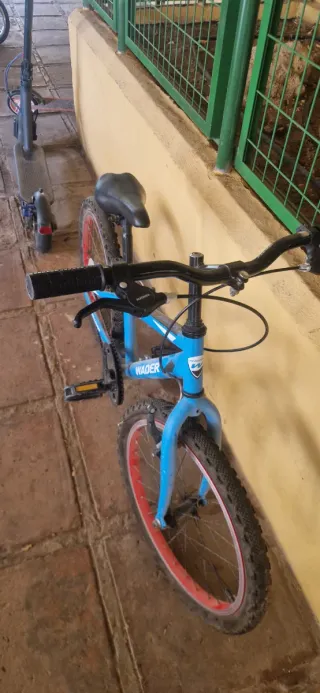Bicicleta infantil Wader azul 7-10 años