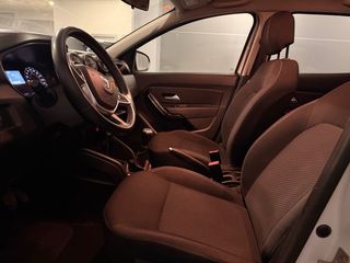 SOLO 215€ MES DACIA DUSTER 4x4 1.5DCI 115cv 2021