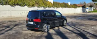 Volkswagen Touran 2011