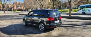 Volkswagen Touran 2011