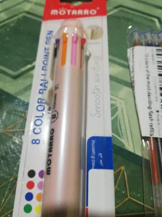 Penna multicolor Motorro 8 colori + ricariche