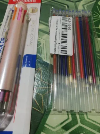 Penna multicolor Motorro 8 colori + ricariche