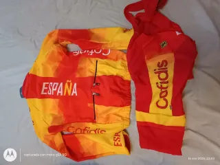 Chaqueta y culotte ciclismo España